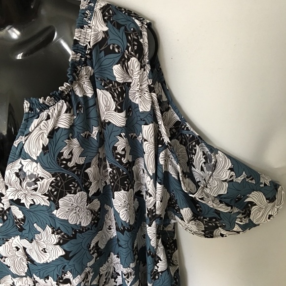 Joe Fresh Floral Top Cold Shoulder Plus 3X NWT - Picture 7 of 9